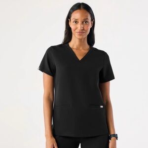 Figs Black Casma Three-Pocket Scrub Top. Size large